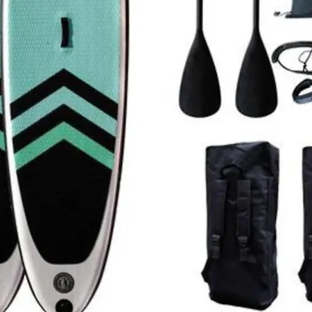 - Sleeps 6 - Parking - Patio Ferienhaus